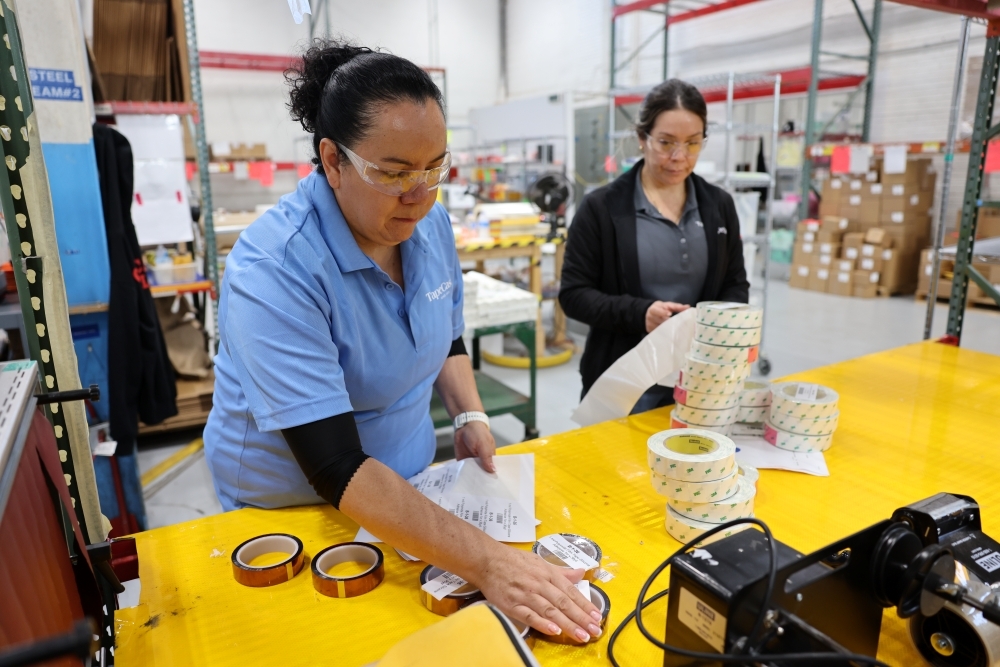 employees applying labels